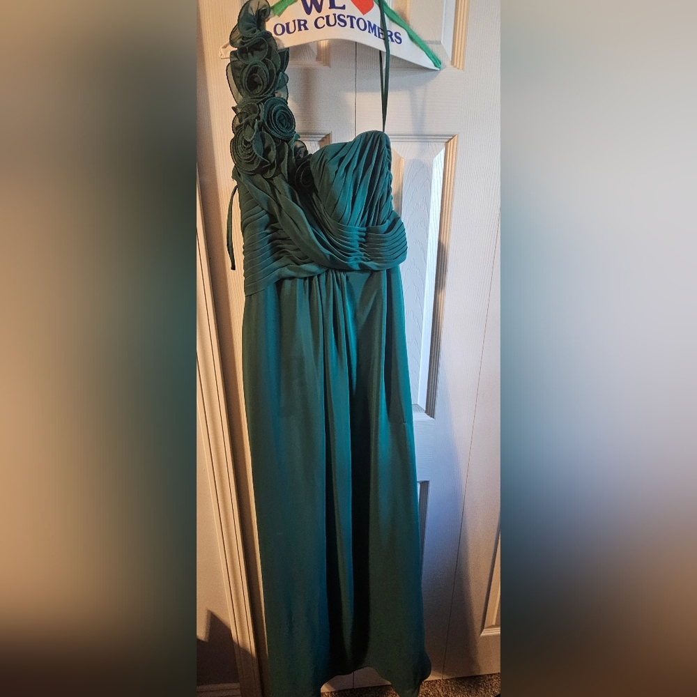 🤍 BridesMaids Dress 🤍    size 10 💚 Green